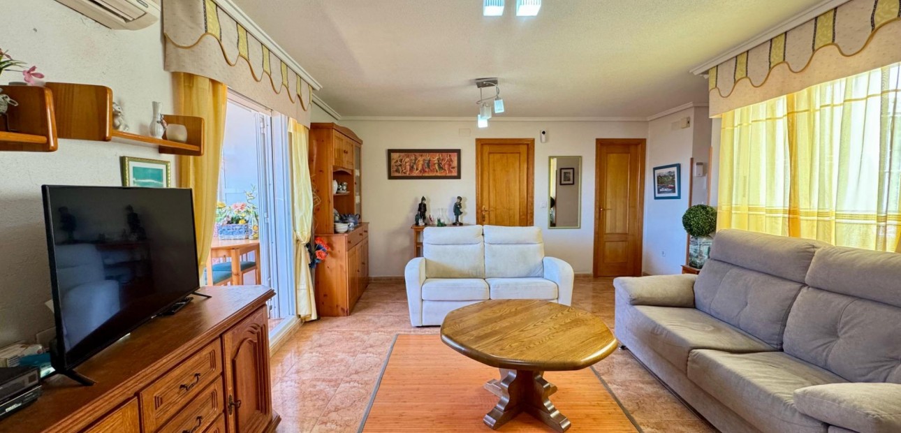 Venta - Ático -
Torrevieja - Centro