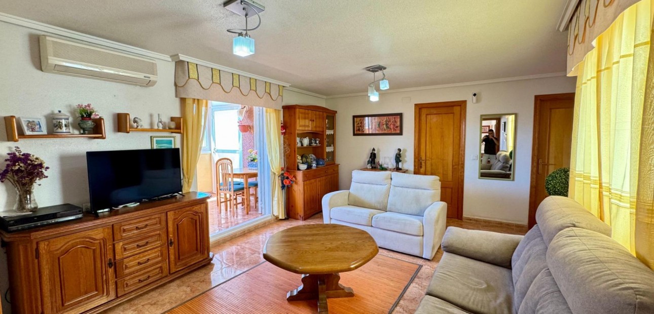 Venta - Ático -
Torrevieja - Centro