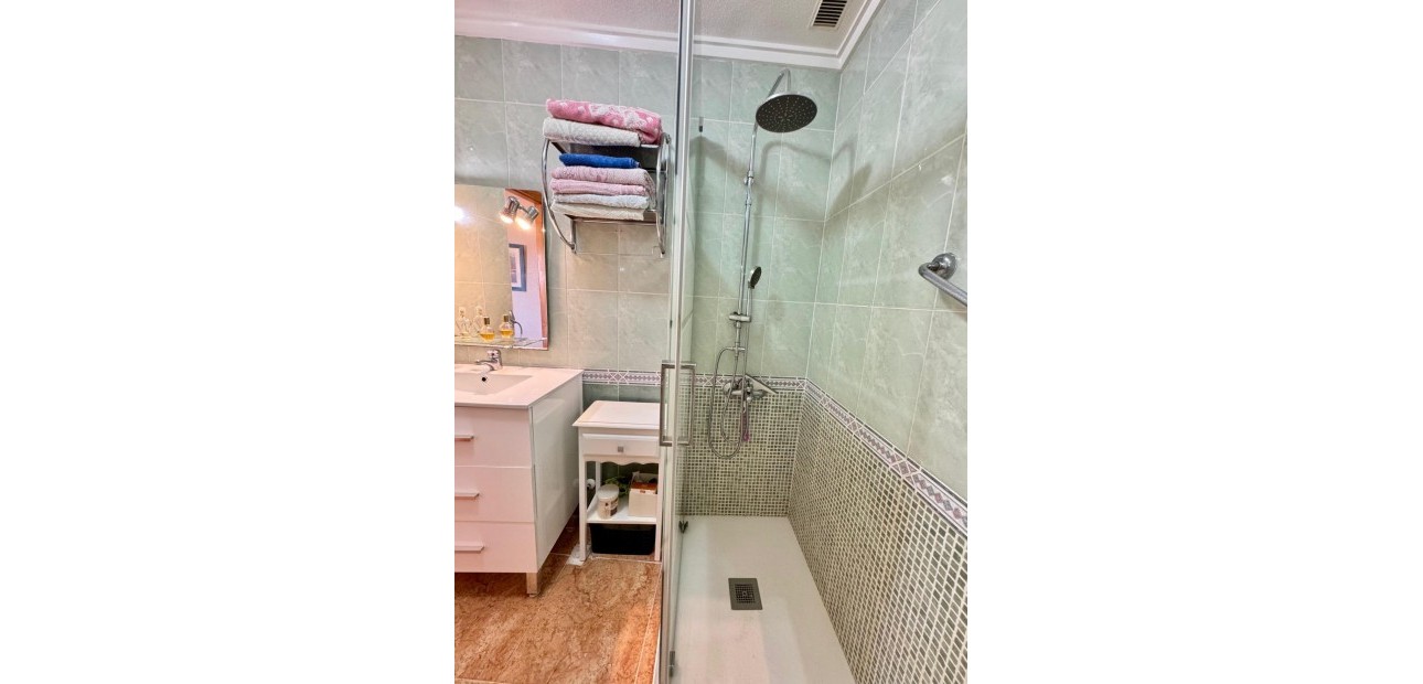Venta - Ático -
Torrevieja - Centro