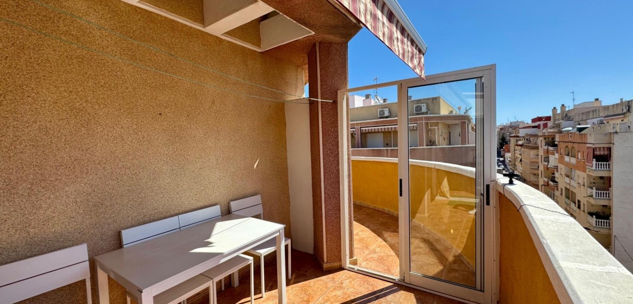 Venta - Ático -
Torrevieja - Centro