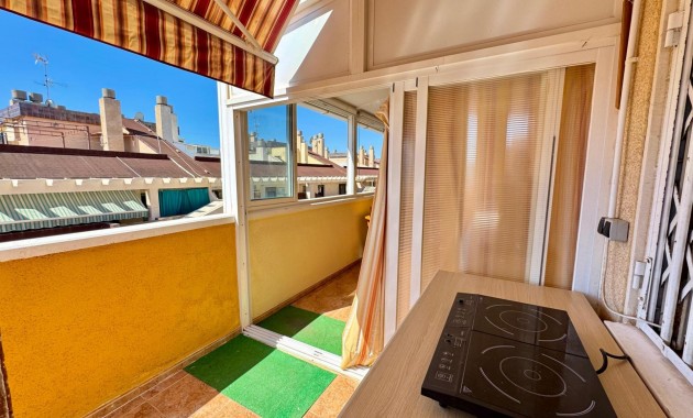 Venta - Ático -
Torrevieja - Centro