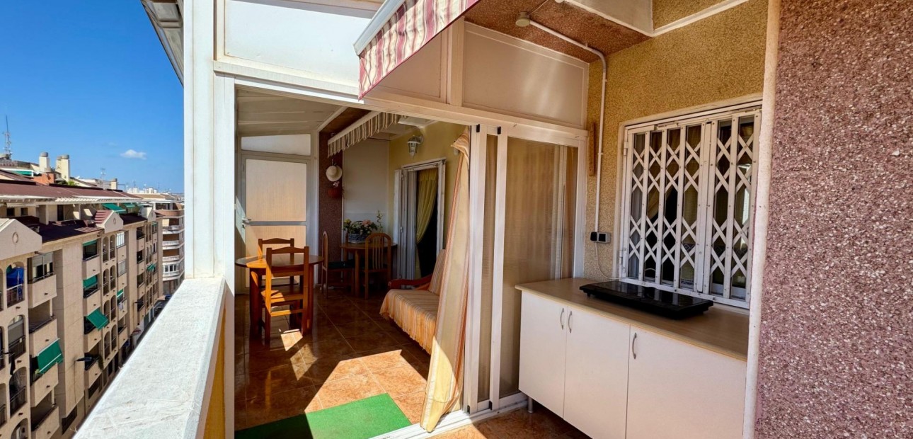 Venta - Ático -
Torrevieja - Centro