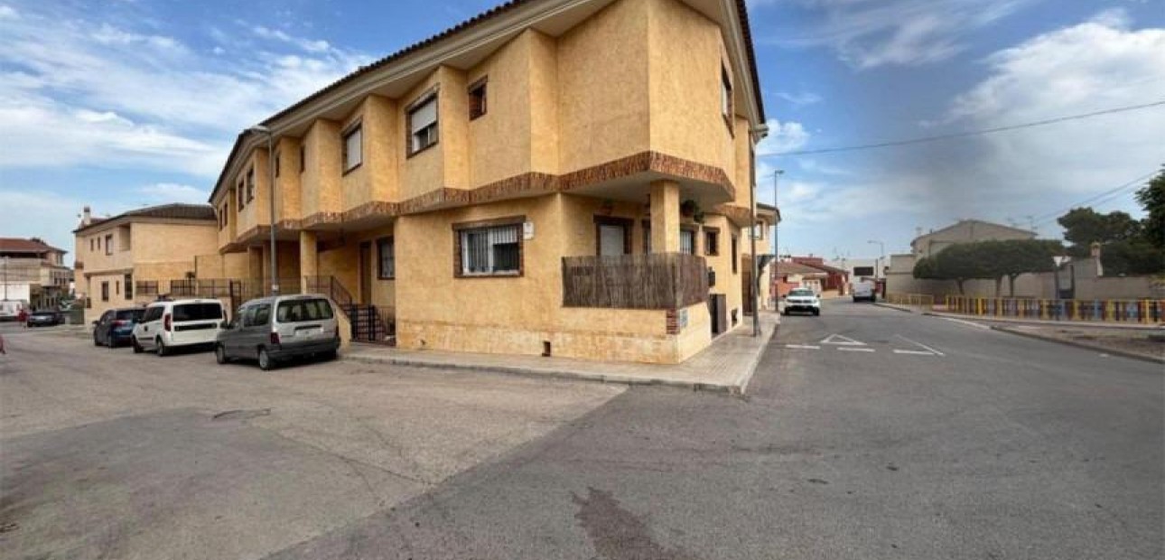 Venta - House -
Orihuela - La Murada-Los Vicentes