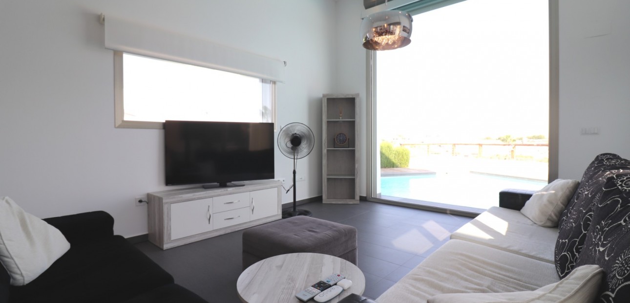 Venta - Detached Villa -
Benimar - Benimar III
