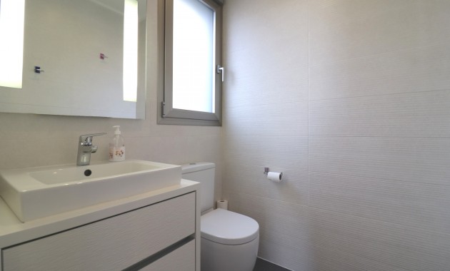 Venta - Detached Villa -
Benimar - Benimar III