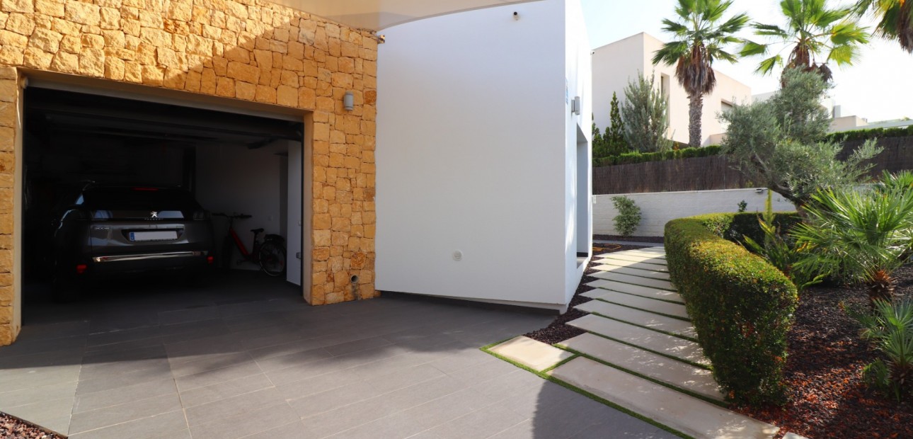 Venta - Detached Villa -
Benimar - Benimar III