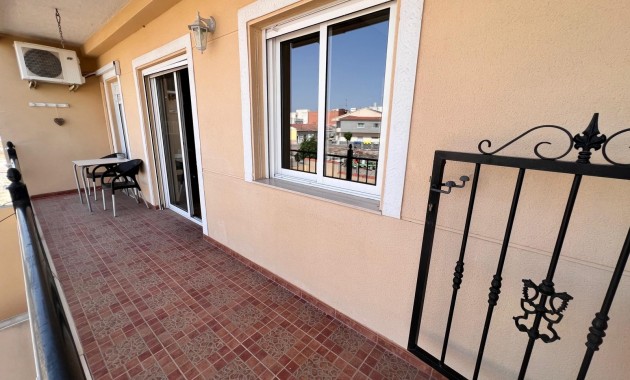 Venta - Apartment flat -
San Fulgencio
