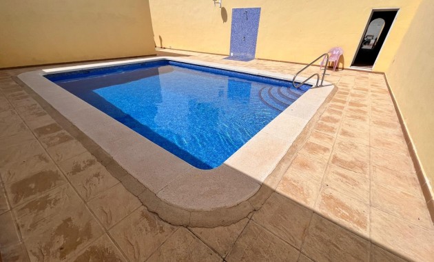 Venta - Apartment flat -
San Fulgencio