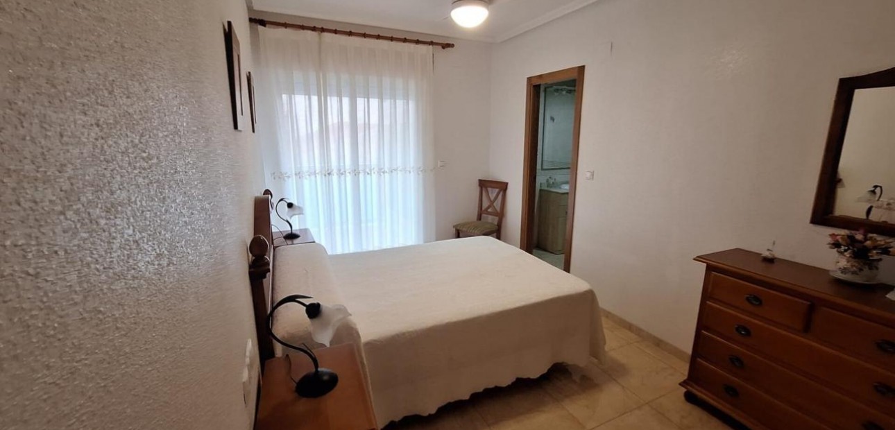 Venta - Apartamento / piso -
Torrevieja - La Mata
