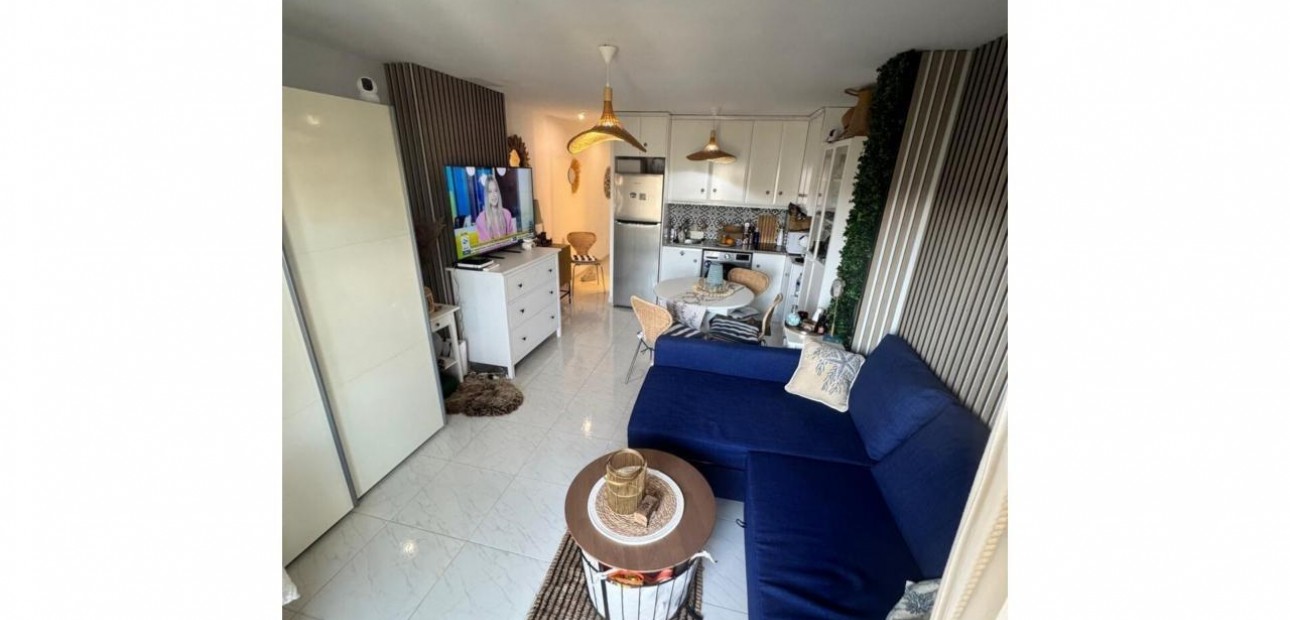 Sale - Apartment / flat -
Torrevieja - torrevieja