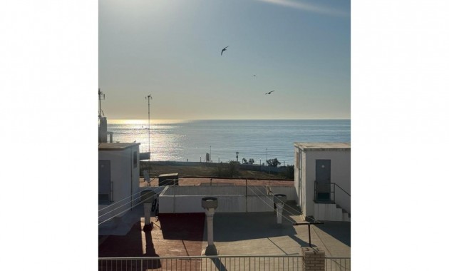 Sale - Apartment / flat -
Torrevieja - torrevieja