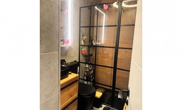 Sale - Apartment / flat -
Torrevieja - torrevieja