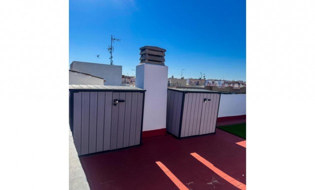 Sale - Apartment / flat -
Torrevieja - torrevieja