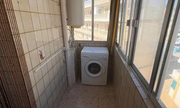 Venta - Apartamento / piso -
Torrevieja - Los Europeos