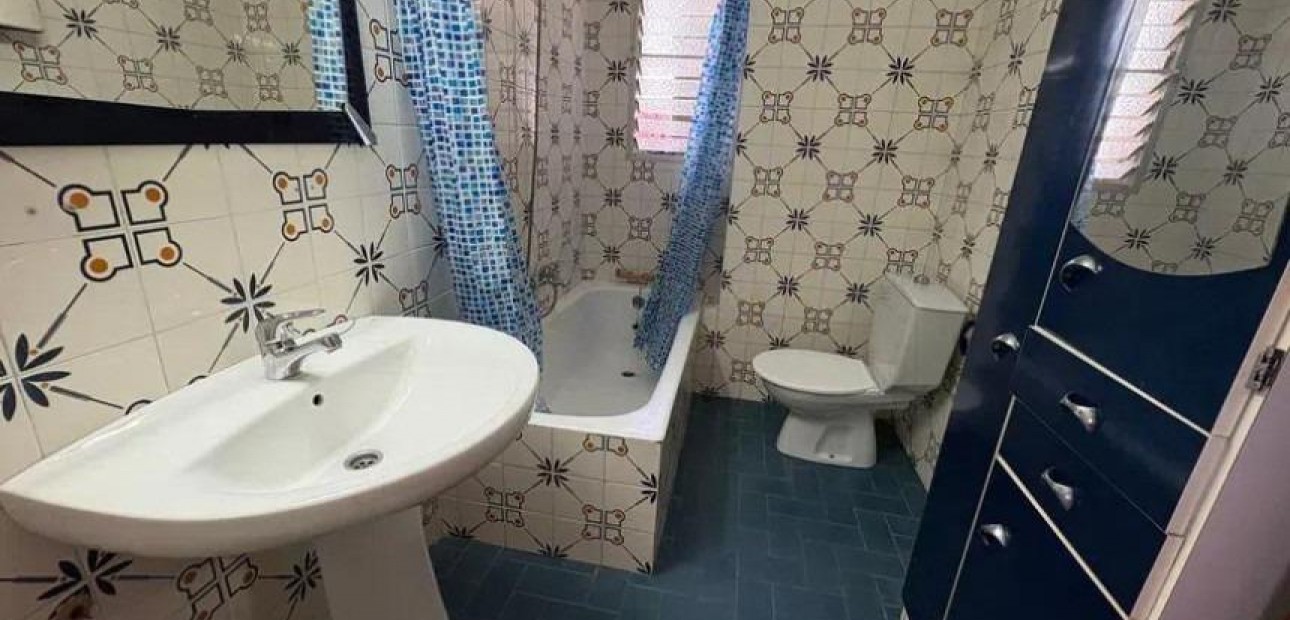 Venta - Apartamento / piso -
Torrevieja - Los Europeos