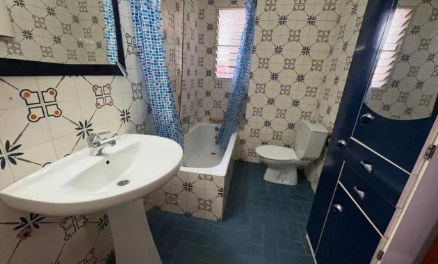 Venta - Apartamento / piso -
Torrevieja - Los Europeos