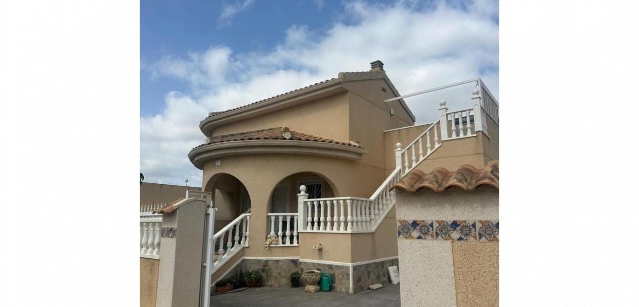 Sale - Villa -
Ciudad quesada - Costa blanca sur