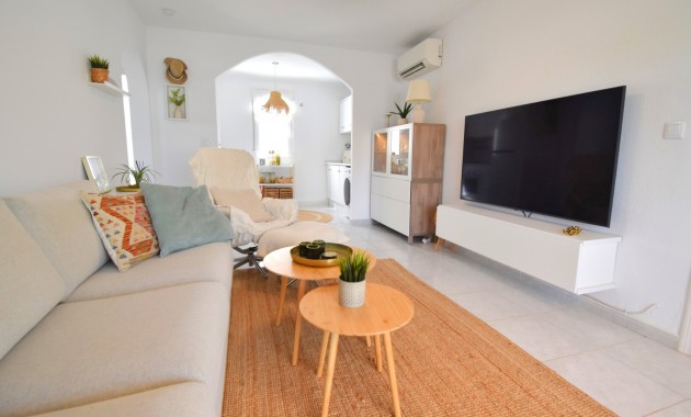 Venta - Apartamento / piso -
Orihuela Costa - La Florida
