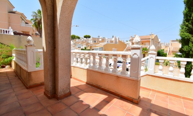 Venta - Semi Detached Villa -
San Miguel de Salinas - Blue Lagoon