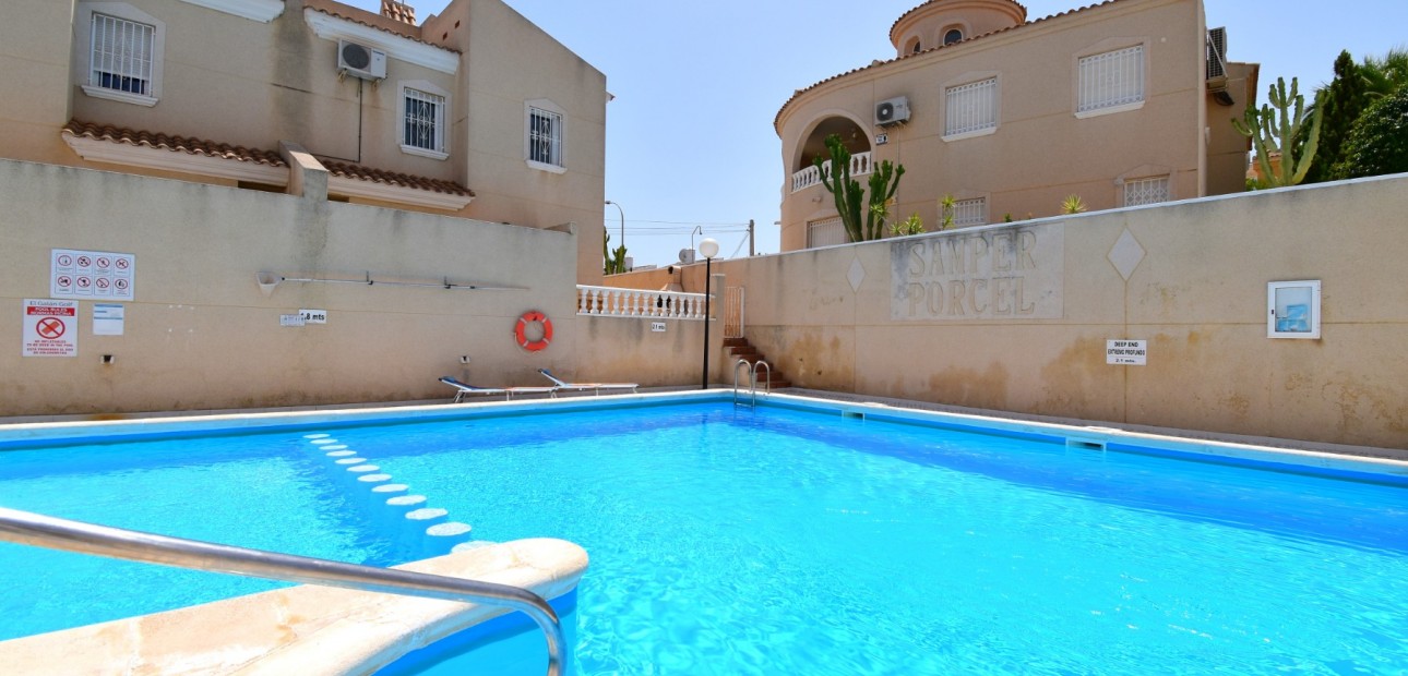 Venta - Semi Detached Villa -
San Miguel de Salinas - Blue Lagoon