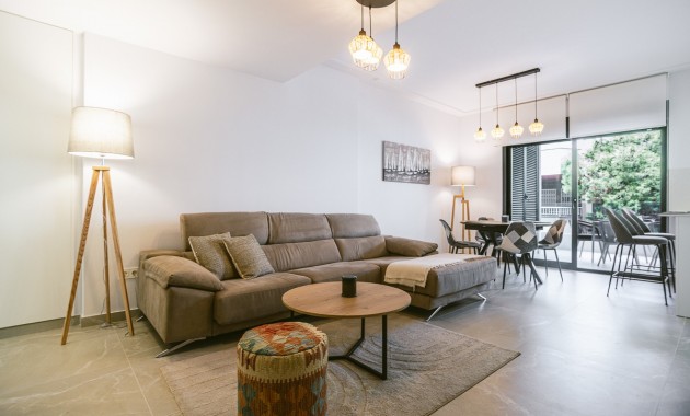 Venta - Apartamento / piso -
Torrevieja - Playa del Cura