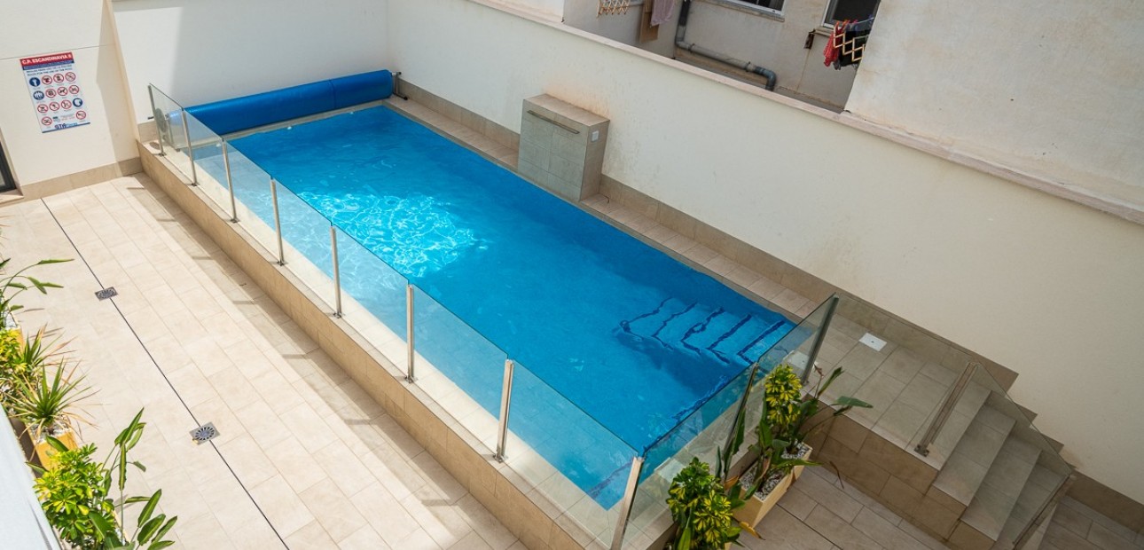 Venta - Apartamento / piso -
Torrevieja - Playa del Cura