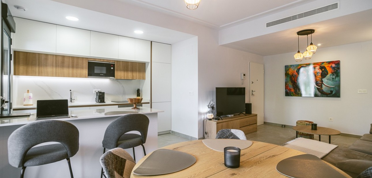 Venta - Apartamento / piso -
Torrevieja - Playa del Cura