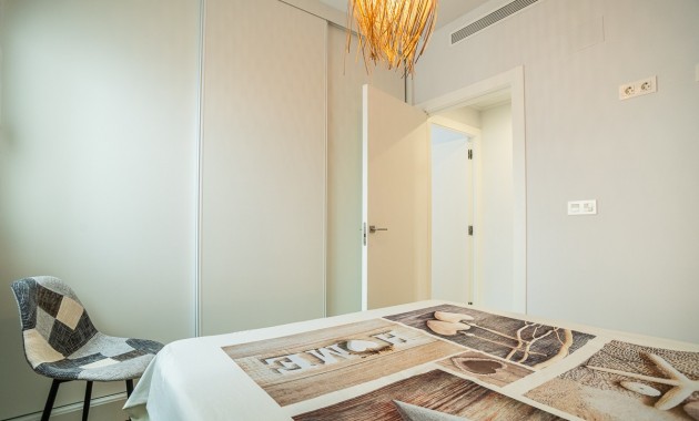 Venta - Apartamento / piso -
Torrevieja - Playa del Cura