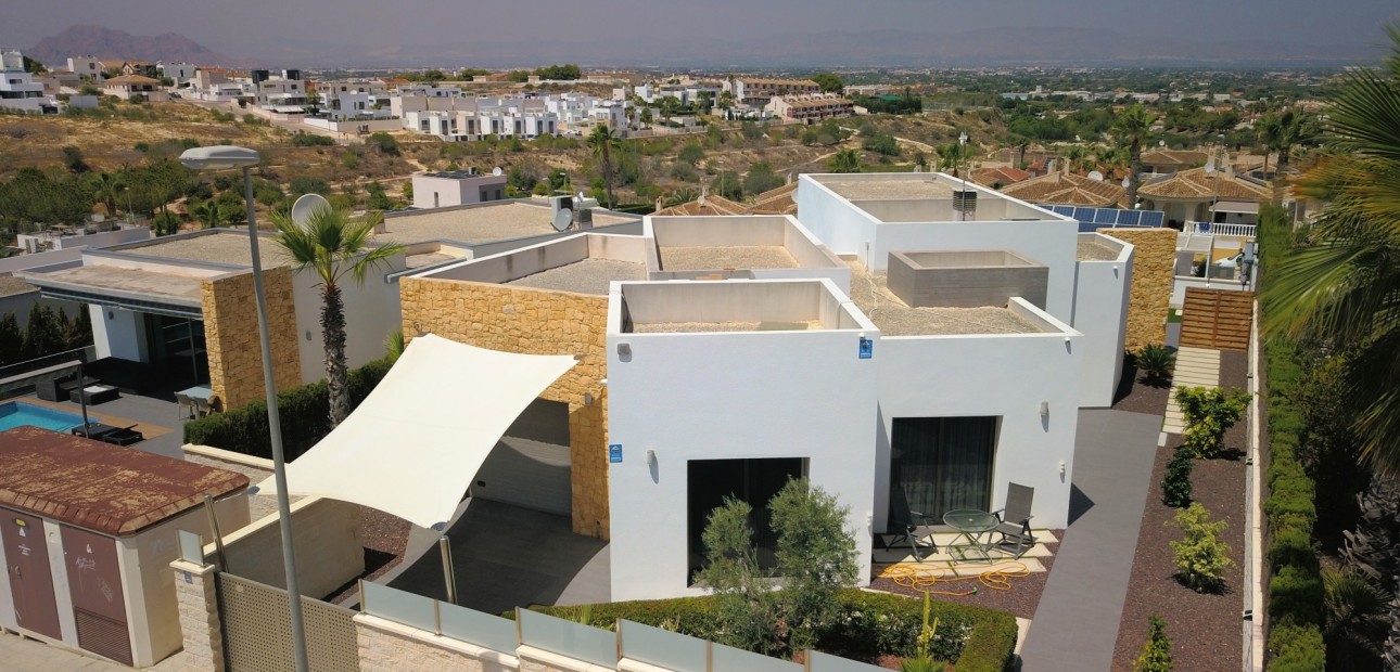 Venta - Detached Villa -
Benimar - Benimar III