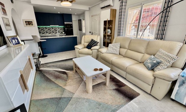 Sale - Villa -
Ciudad Quesada - Lo Pepin