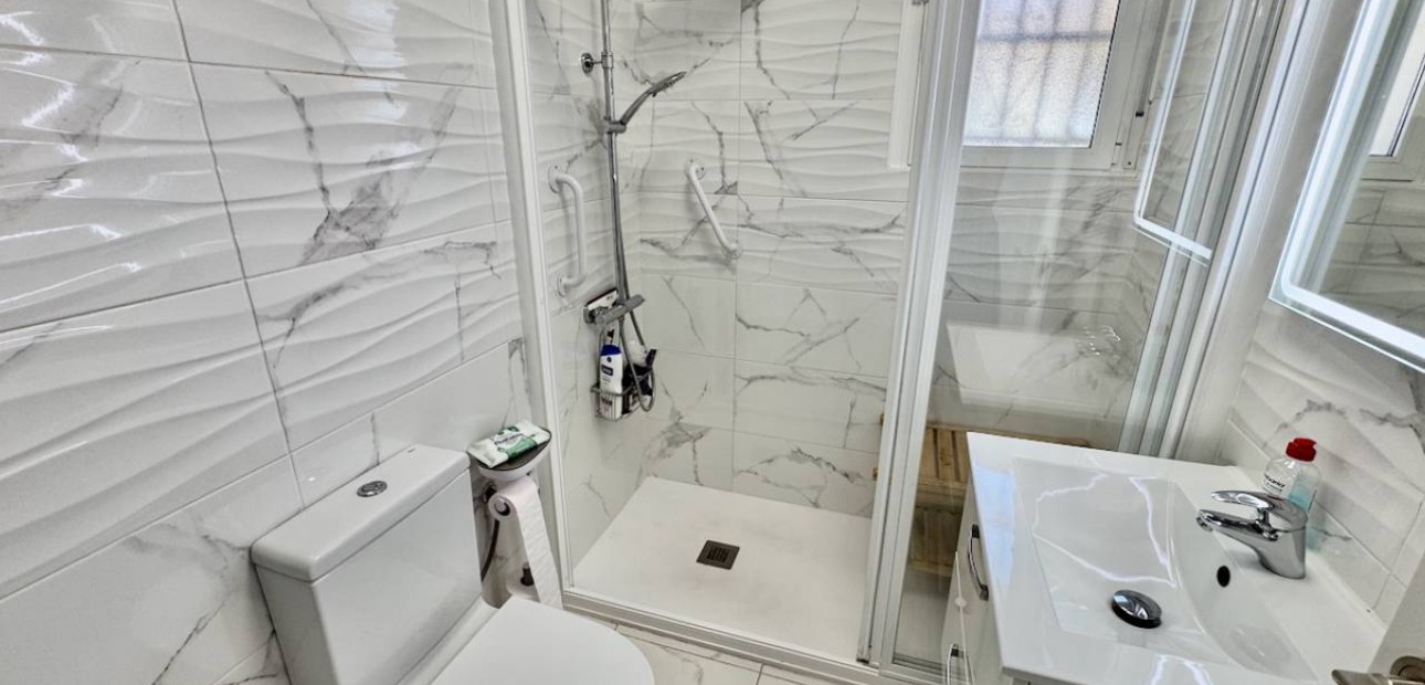 Sale - Villa -
Ciudad Quesada - Lo Pepin
