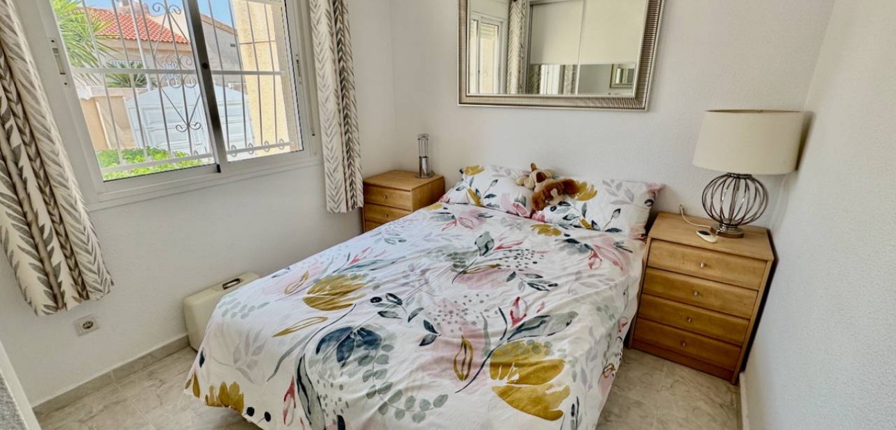 Sale - Villa -
Ciudad Quesada - Lo Pepin