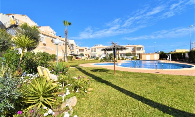 Venta - Apartamento / piso -
Orihuela Costa - Playa Flamenca