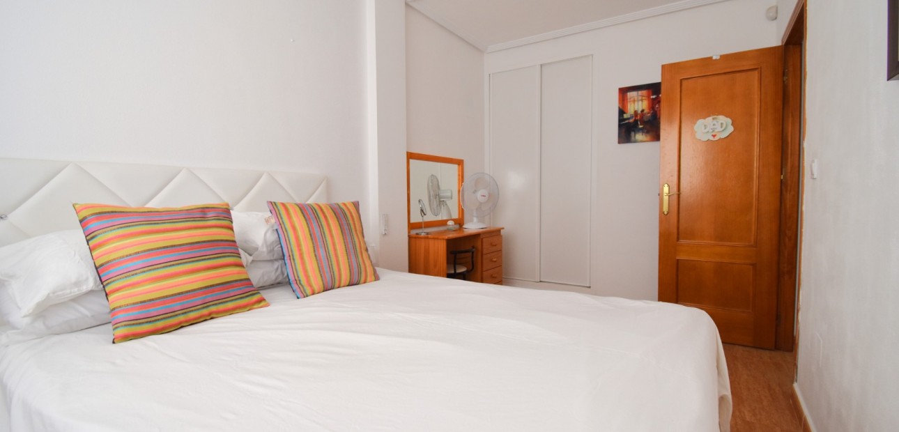 Venta - Apartamento / piso -
Orihuela Costa - Playa Flamenca