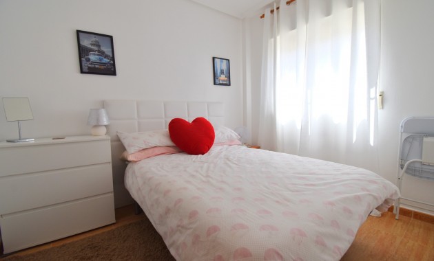 Venta - Apartamento / piso -
Orihuela Costa - Playa Flamenca