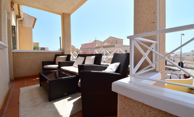Venta - Apartamento / piso -
Orihuela Costa - Playa Flamenca