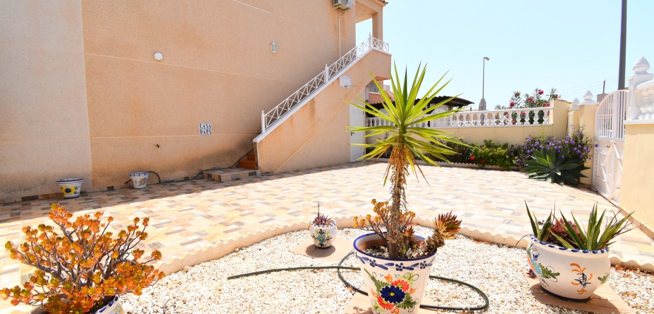 Venta - Apartamento / piso -
Orihuela Costa - Playa Flamenca