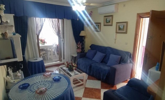 Venta - Apartamento / piso -
Torrevieja - Los Europeos