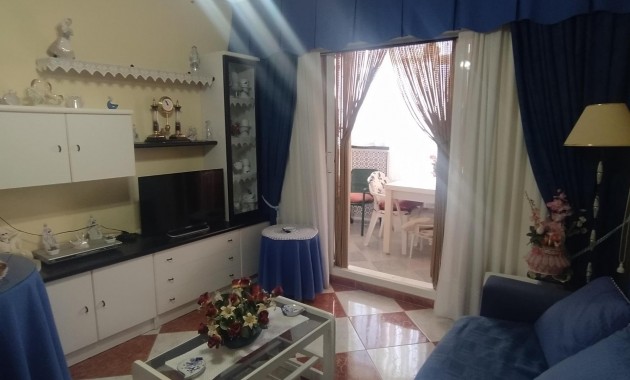 Venta - Apartamento / piso -
Torrevieja - Los Europeos