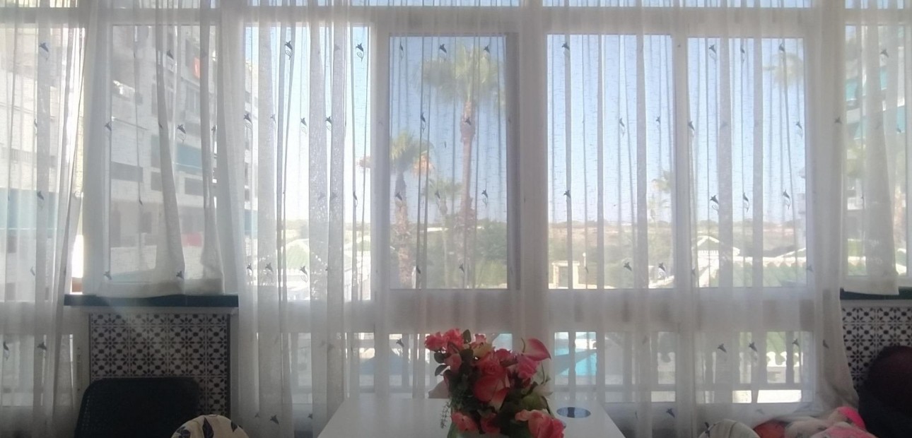 Venta - Apartamento / piso -
Torrevieja - Los Europeos
