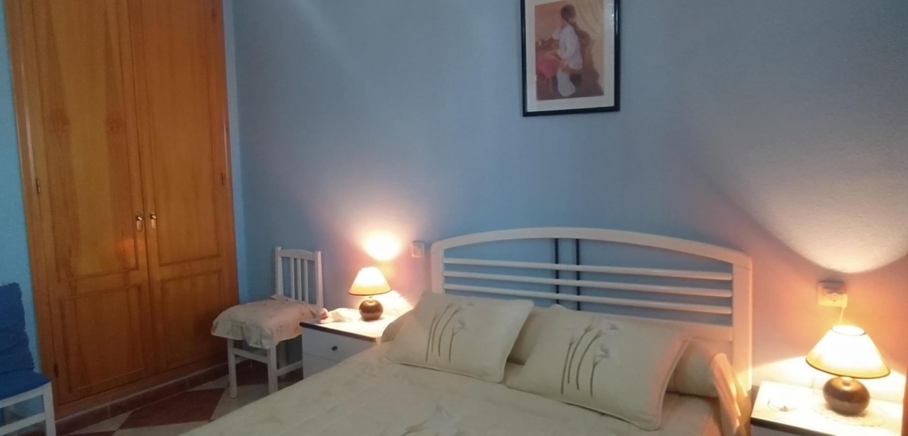 Venta - Apartamento / piso -
Torrevieja - Los Europeos