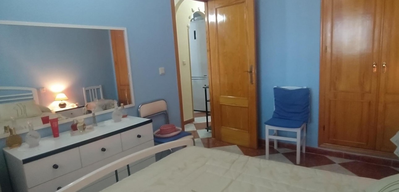 Venta - Apartamento / piso -
Torrevieja - Los Europeos
