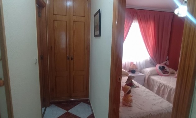 Venta - Apartamento / piso -
Torrevieja - Los Europeos