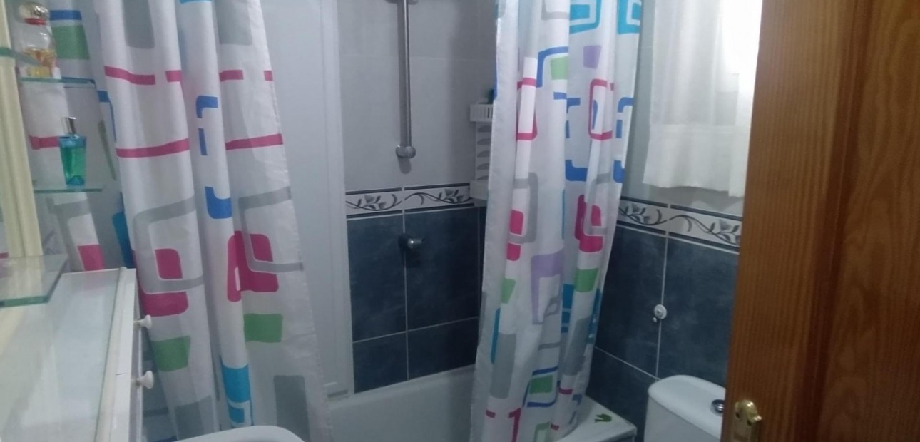 Venta - Apartamento / piso -
Torrevieja - Los Europeos