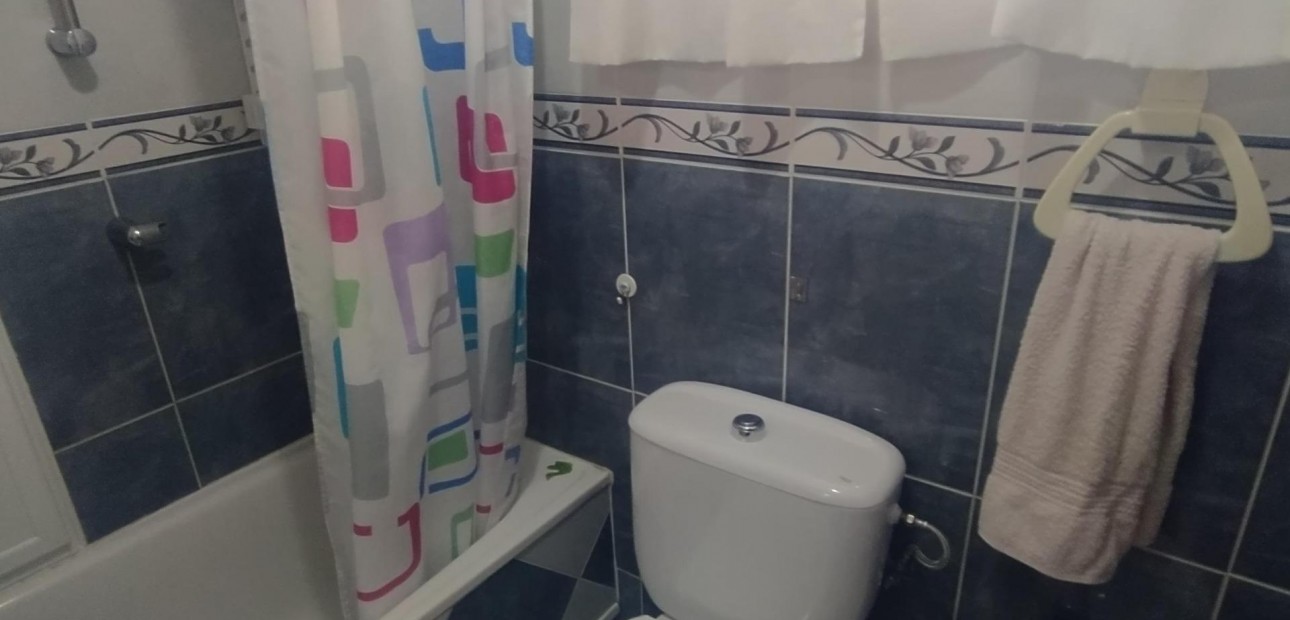 Venta - Apartamento / piso -
Torrevieja - Los Europeos