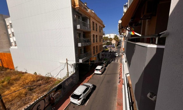 Venta - Apartamento / piso -
Torrevieja - torrevieja