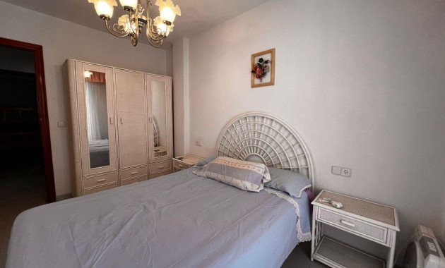 Venta - Apartamento / piso -
Torrevieja - torrevieja