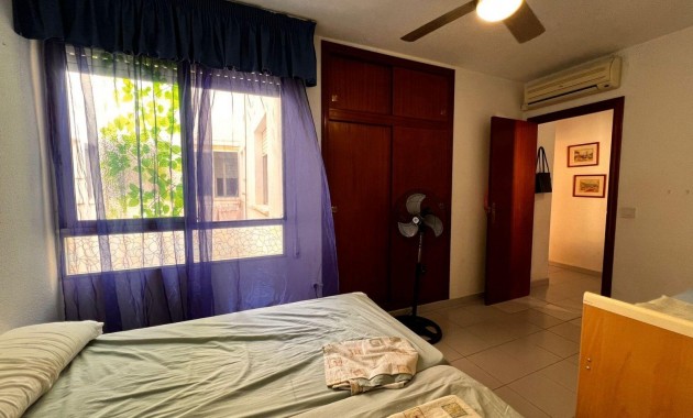 Venta - Apartamento / piso -
Torrevieja - torrevieja