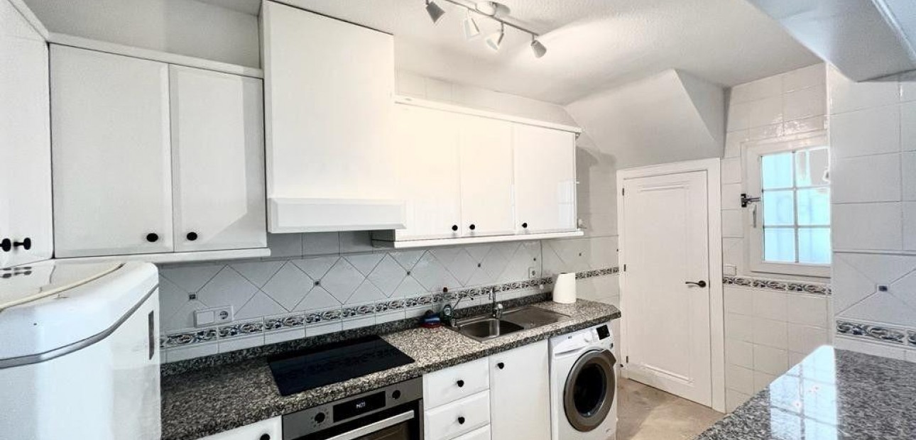 Venta - Terraced house -
Orihuela Costa - Villamartín-Las Filipinas