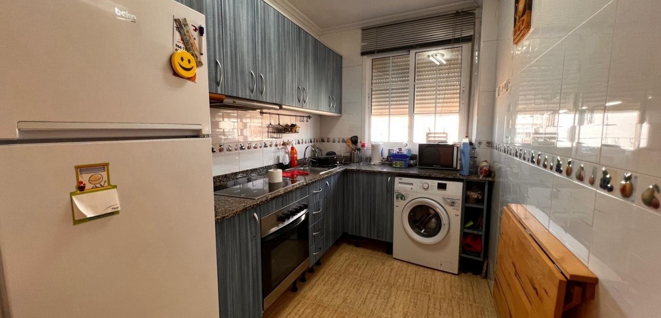 Sale - Apartment / flat -
Torrevieja - torrevieja